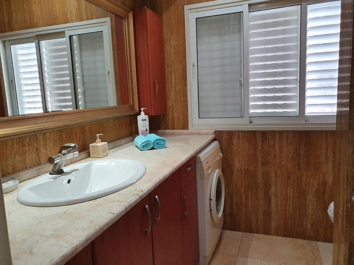 Ezore Yam Apartmens - Elmali'akh St. 4 Bat Yam Exterior foto
