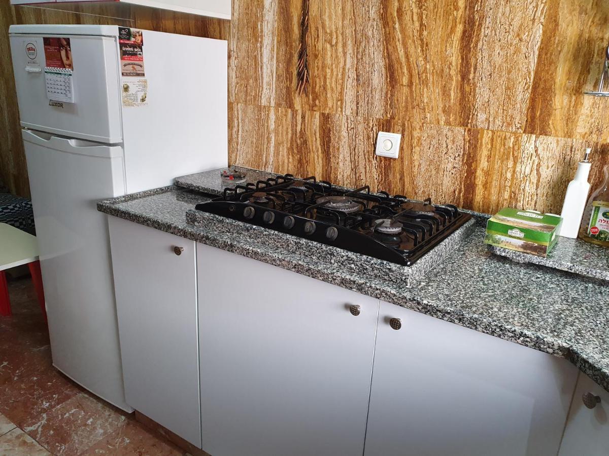 Ezore Yam Apartmens - Elmali'akh St. 4 Bat Yam Exterior foto