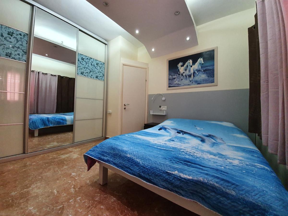 Ezore Yam Apartmens - Elmali'akh St. 4 Bat Yam Exterior foto