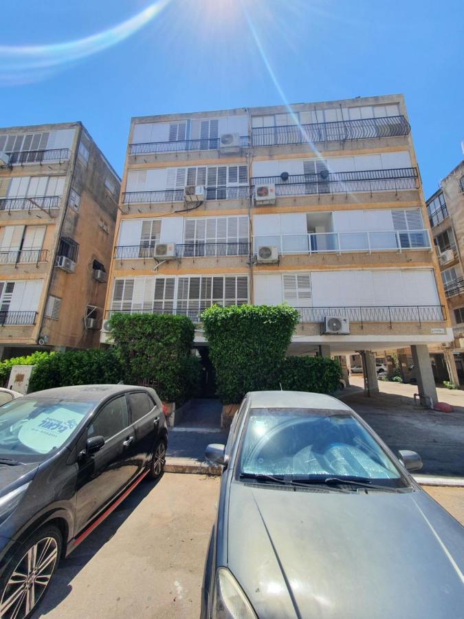 Ezore Yam Apartmens - Elmali'akh St. 4 Bat Yam Exterior foto